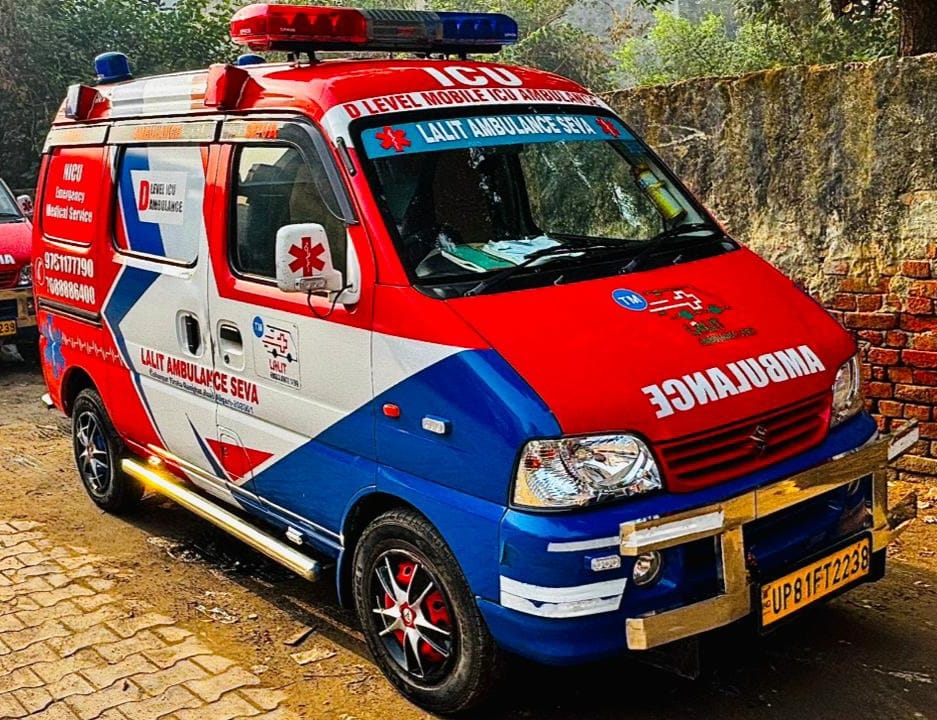 Ambulance van of Lalit Ambulance Seva ready for 24x7 emergency service in Aligarh